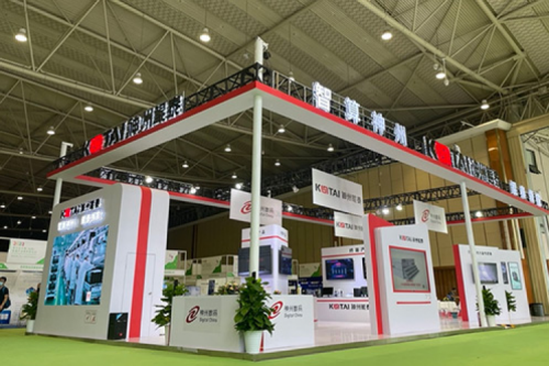 BB贝博艾弗森官网数码亮相成都智博会及信创产业发展大会，共促信创产业创新发展